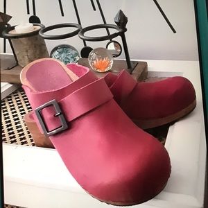 Sanita Deep Pink Clogs Shoes  (9)